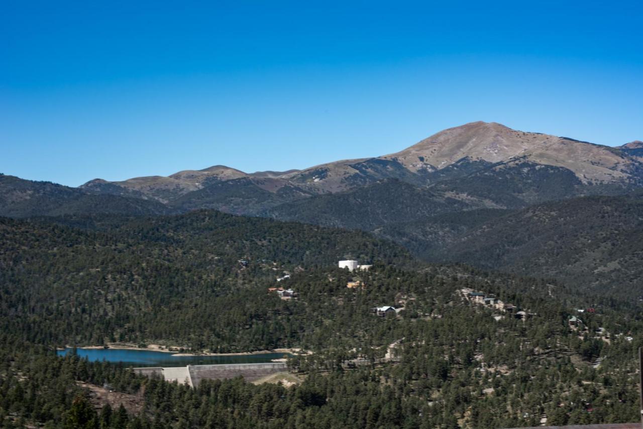 Apache Village 7, Queen Bed, Midtown, Sleeps 2 Ruidoso Buitenkant foto